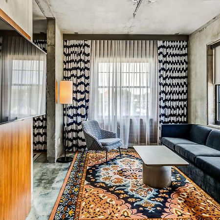 Nylo Las Colinas Hotel, Tapestry Collection By Hilton Irving Exteriér fotografie