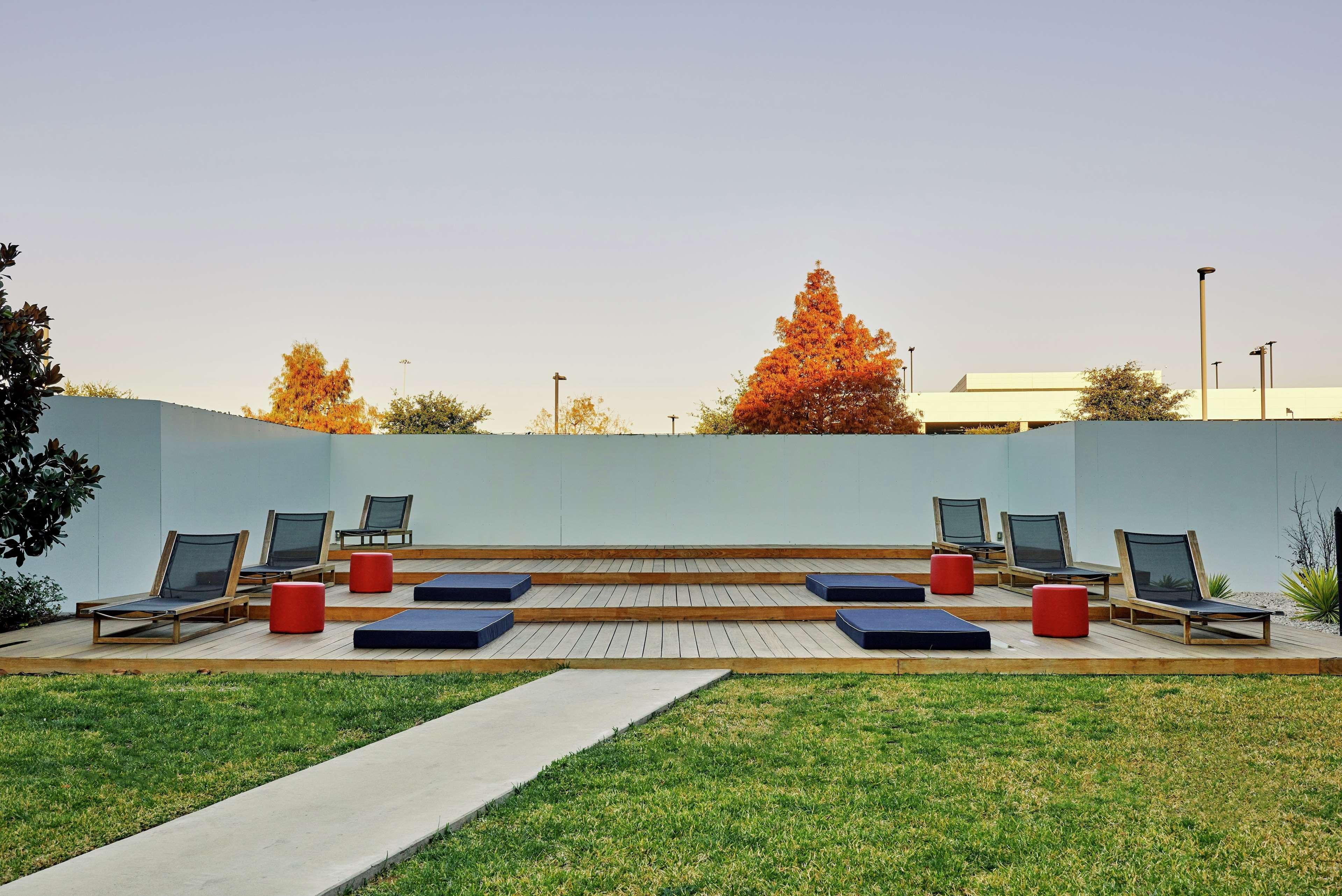 Nylo Las Colinas Hotel, Tapestry Collection By Hilton Irving Exteriér fotografie